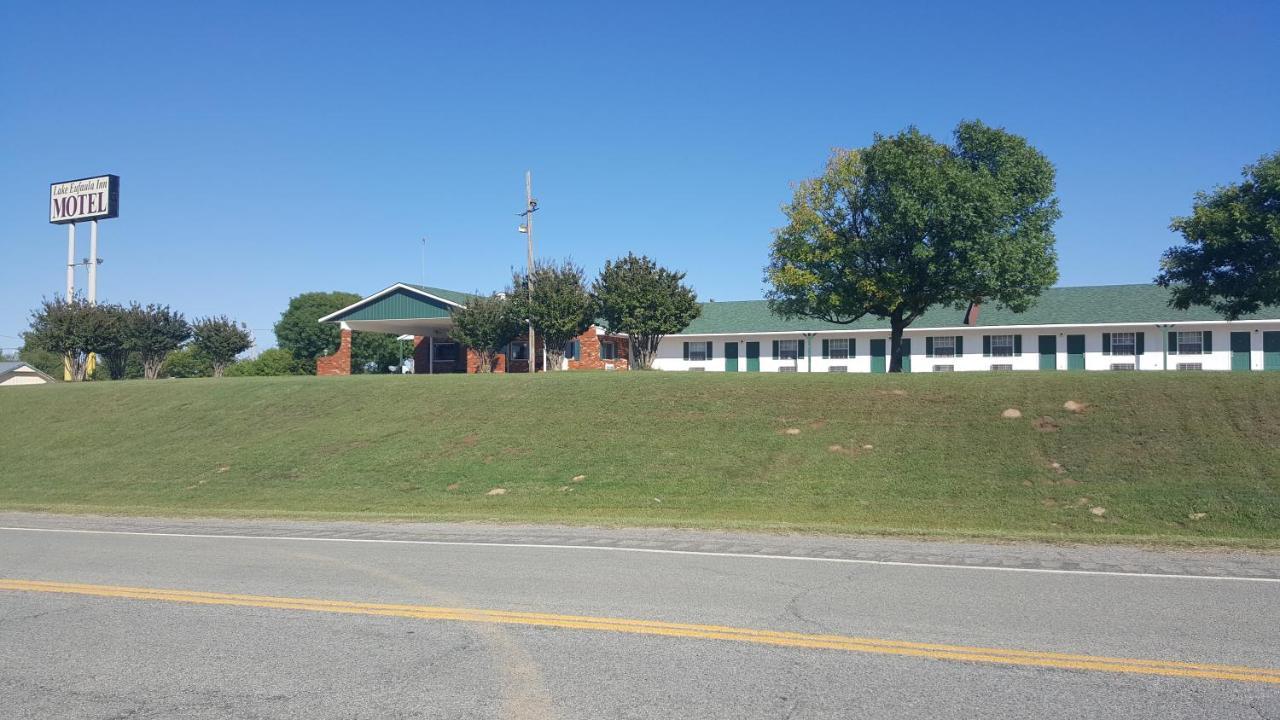 Lake Eufaula Inn & Suites Checotah Екстер'єр фото